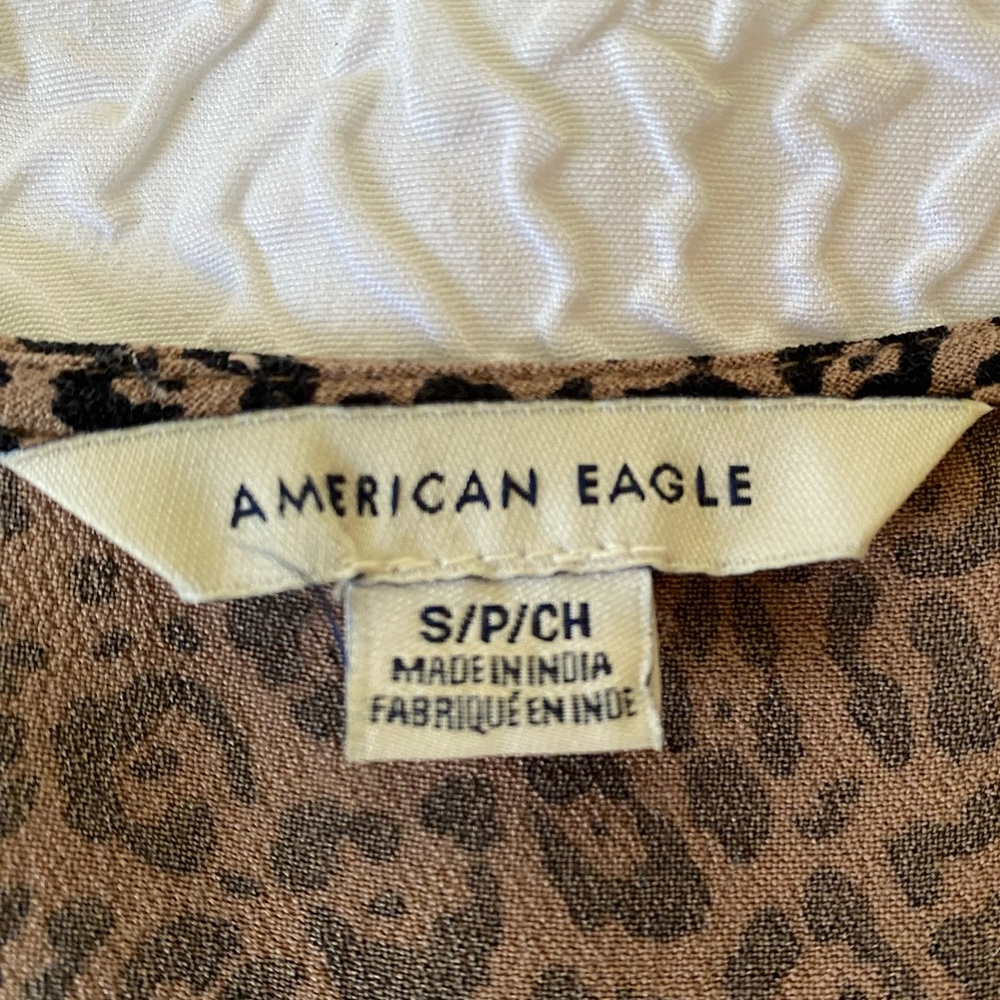 American Eagle Tie Front Top - Picture 3 of 3